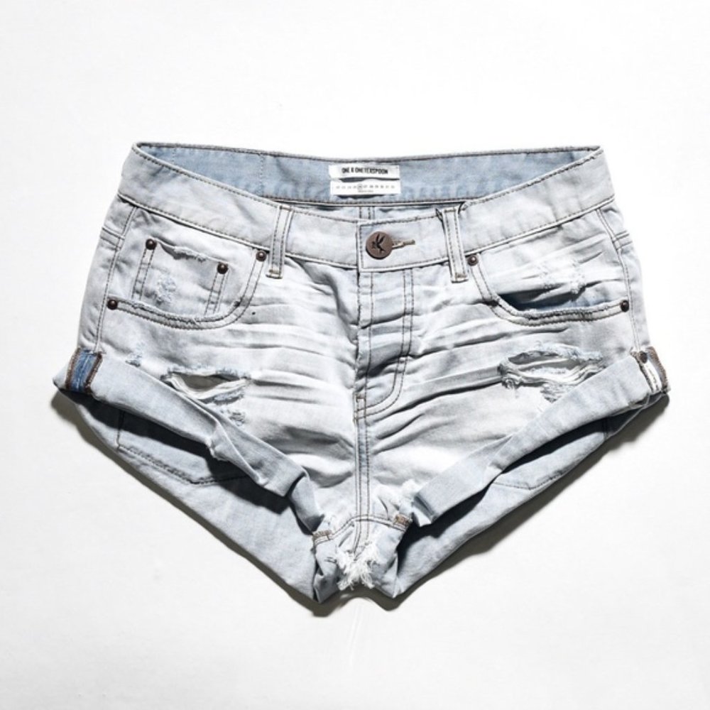 NWT One Teaspoon Hampton Bandit Denim Shorts